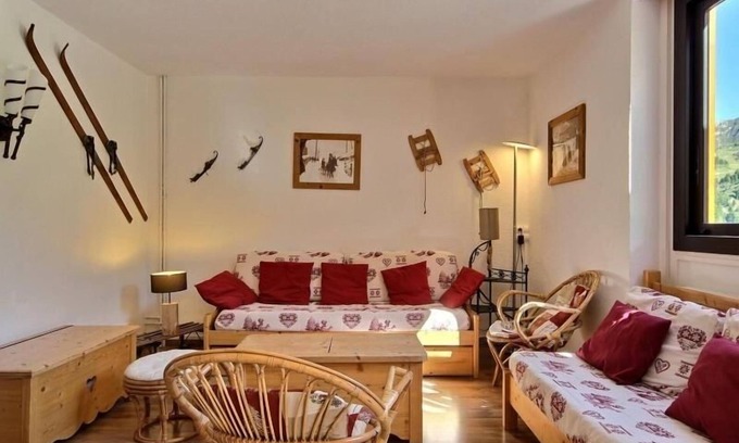 Plagne Centre Apartment | Beautiful renovated apartment, 3 bedrooms, near slopes, parking, pets allowed