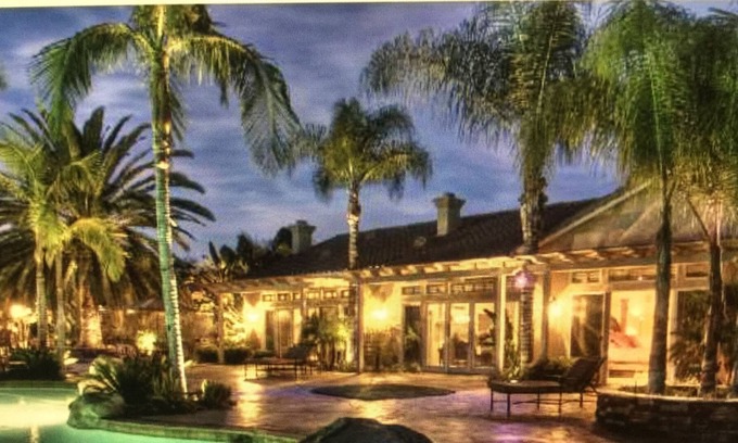 Poway House | Beautiful Resort-Like Vacation Retreat close to all San Diego Attractions