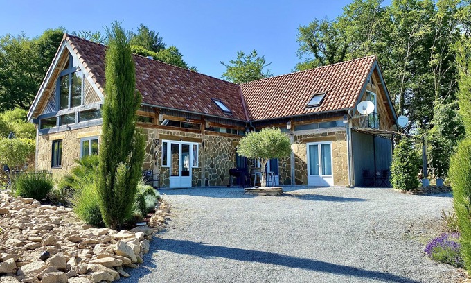 Bessines-sur-Gartempe House | Beautiful rural house. Entire private home for your enjoyment.