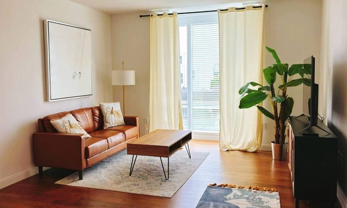 Hayes Valley Apartment | Beautiful San Francisco Digs