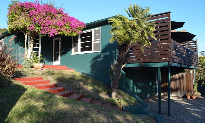 Eastside House | Beautiful Santa Barbara 2 Bedroom Cottage