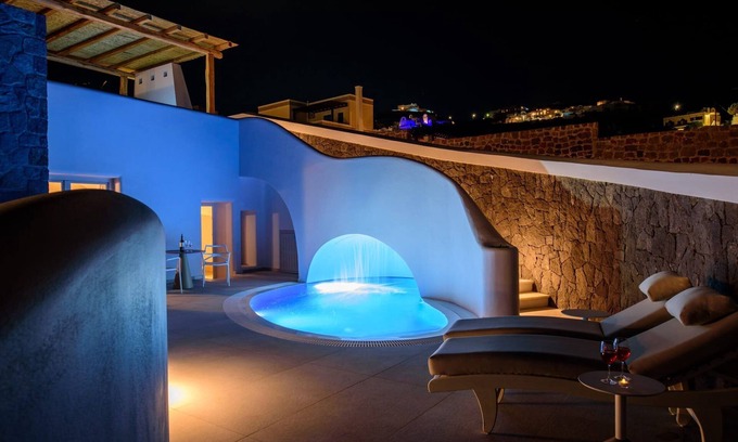 Akrotiri Villa | Beautiful Santorini Villa | Villa Ambrosia | 2 Bedrooms | Private Pool