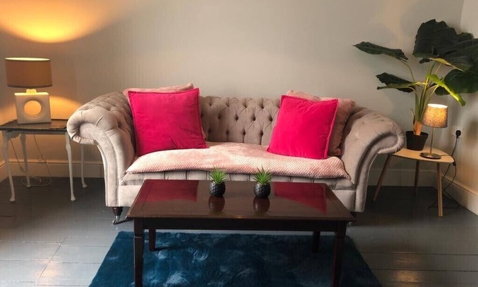 Deal Apartment | Beautiful seafront apartment