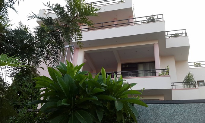 Jaipur District Villa | Beautiful, spacious,familyfriendly