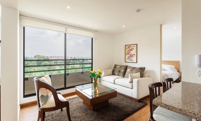 Usaquen Apartment | BEAUTIFUL STUDIO APARTMENT WITH EXCELLENT VIEWS