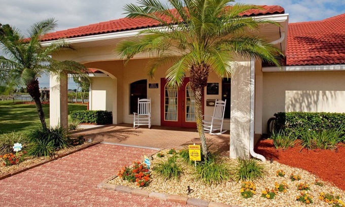 Sebring Apartment | Beautiful studio unit at resort, sleeps 4