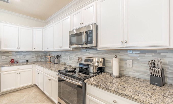 Arborwood House | Beautiful Sunny Fort Myers Home| Perfect for Snowbirds