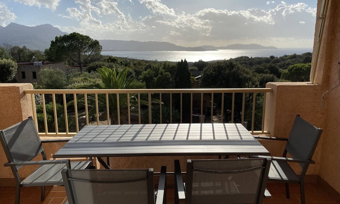 Lumio House | Beautiful T2 overlooking the bay of Calvi