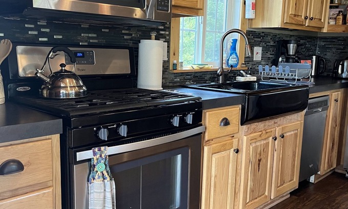 Sublette County Cottage | Beautiful Tiny Cottage Hideaway