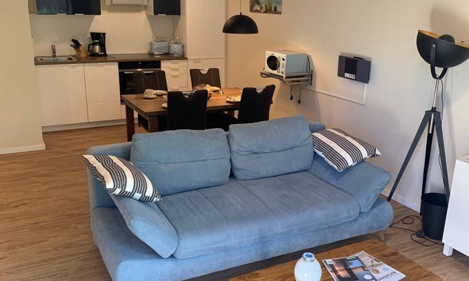 Fedderwardersiel Apartment | Beautiful vacation apartment with its own sauna and walk-in shower