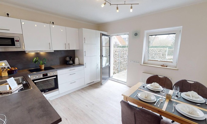 Groemitz House | Beautiful vacation home for up to 8 adults and 1 child in the heart of Grömitz - 20