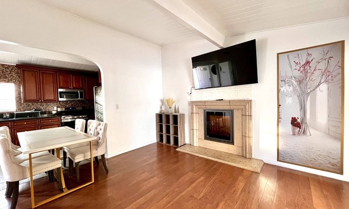 Sherwood Forest and Thistle Development House | Beautiful vacation home with large backyard, sleeps 6 with Kitchenette