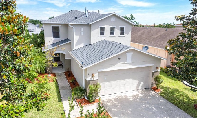 Tuscan Ridge House | Beautiful Villa 4/3 king bed indoor game room with Pool