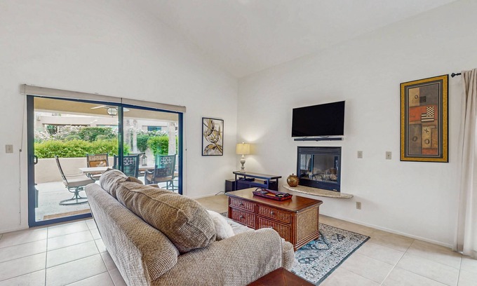 Palm Desert Condo | Beautiful Villa at Ironwood Country Club w/Shared Pool & Spa - near Golf Course