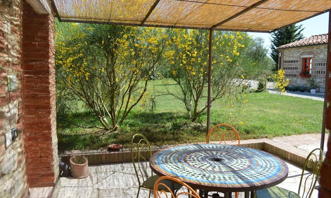 Asciano Villa | Beautiful villa for 14 guests with private pool, WIFI, TV, patio and panoramic view