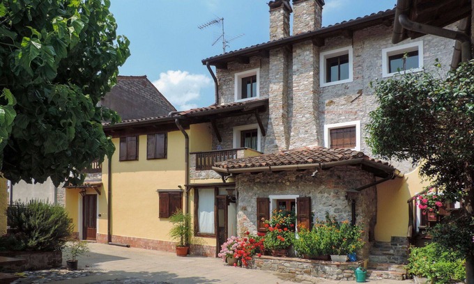 San Giovanni al Natisone House | Beautiful villa for 4 guests with A/C, WIFI, TV, patio and parking