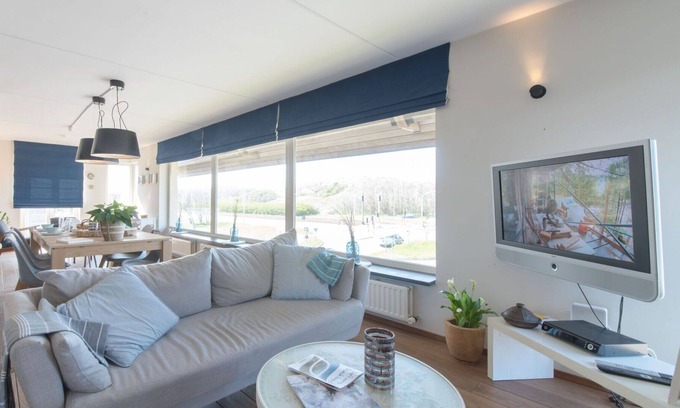 Bredene Villa | Beautiful villa for 4 people with WIFI, TV and parking