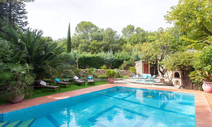 Cuers House | Beautiful villa for 4 people with A/C, WIFI, private pool, TV and parking