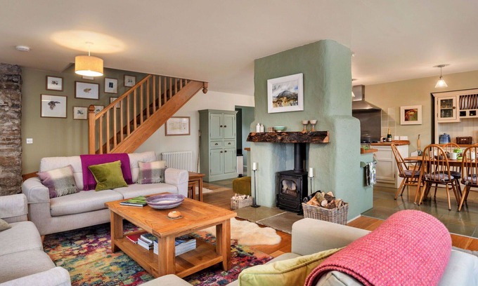 Feetham House | Beautiful villa for 6 guests with WIFI and TV