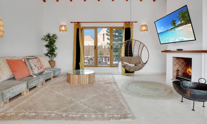 Villaverde Villa | Beautiful Villa with private pool in Villaverde