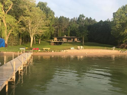 Petoskey House | Beautiful Walloon Lake Home - August Availability