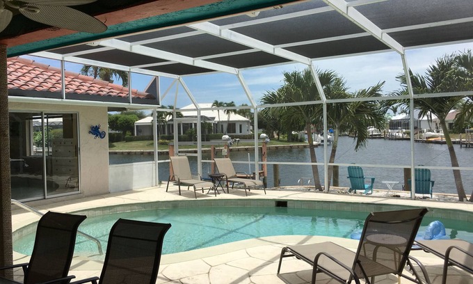 Marco Island House | Beautiful Water View, 9-min Bike to Beach, 7min Walk to Fun Park, Backyard Beach