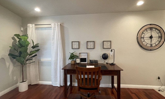 Chico House | Beautifully Remodeled home close to Downtown and many more amenities