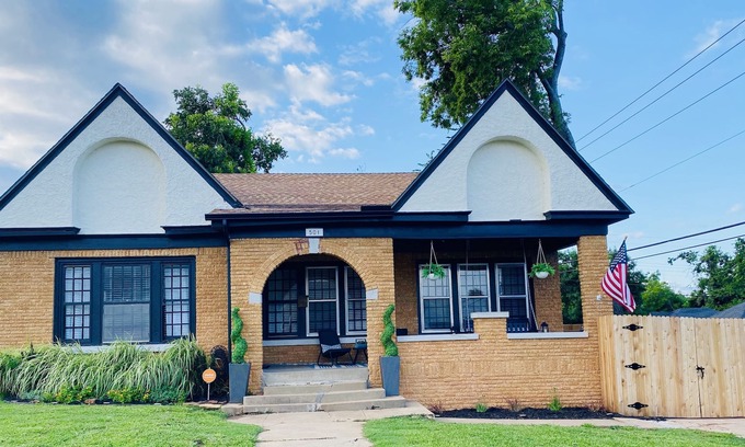 Central Oklahoma City House | Beautifully renovated craftsman in the heart of Oklahoma City.