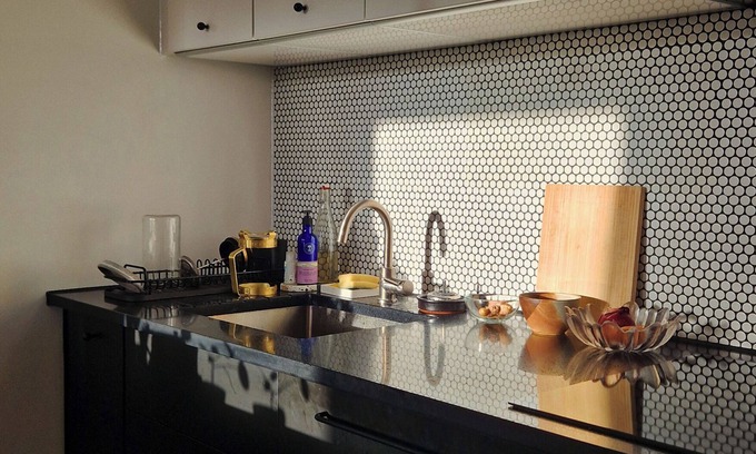 Brixton Apartment | Beautifully Renovated 1B/Studio Flat w Balcony, Brixton