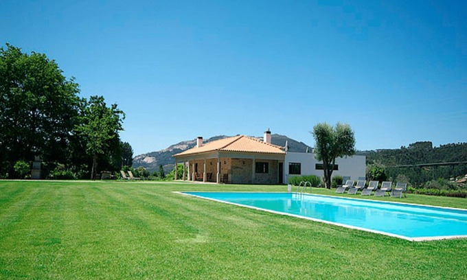 Fornelos Villa | Beautifully Restored Ponte de Lima Farm House | 6 Bedrooms | Quinta Fornelos |.