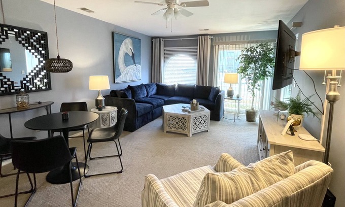 Port Clinton Condo | Beautifully Updated 1st Floor 2 Bedroom, 2 Bathroom Condo on the Lake!