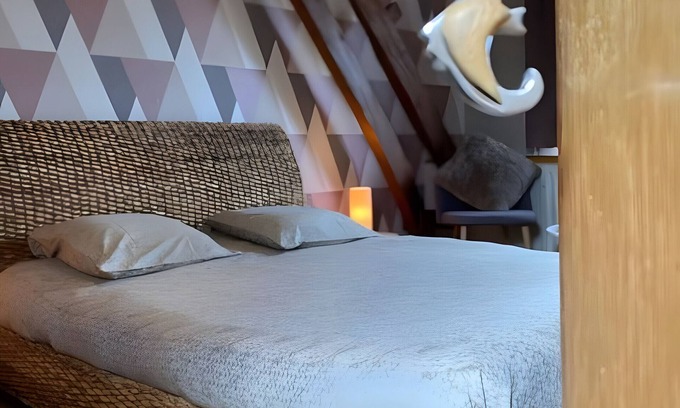 Forest-Montiers Bed & Breakfast | Bed and Breakfast 'À La Ferme 2 Pers' with Shared Terrace and Wi-Fi