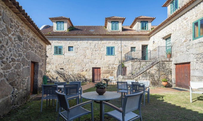 Areas Bed & Breakfast | Bed and Breakfast "Casa Rectoral Doble 4" with Mountain View, Shared Pool & Wi-Fi