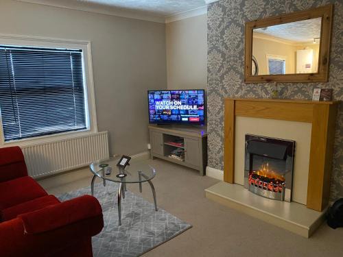 Bedford Apartment | Bedford Town Contractors HQ, Park Your Van, Cosy Sleep, Fast Wifi