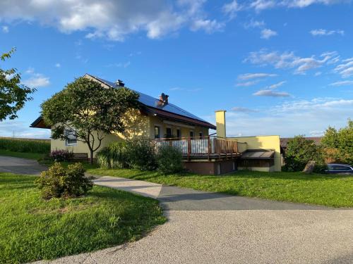 Karnburg Apartment | Beerenthal