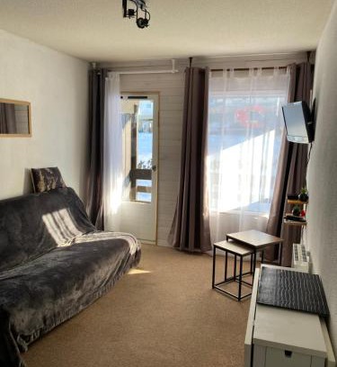 Saint-Aventin Apartment | Bel appartement 4 à 6 couchages au pied des pistes à Superbagneres