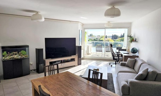 Port Marianne Apartment | Bel Appartement avec Terrasse et Clim