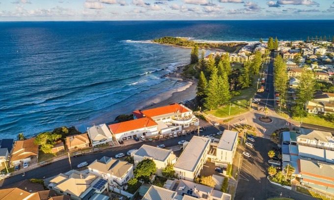 Yamba House | Bella Bay Four Bedroom Home - The most sort out location