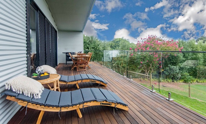 Mallacoota House | Bella Views Pet Friendly With Expansive Views