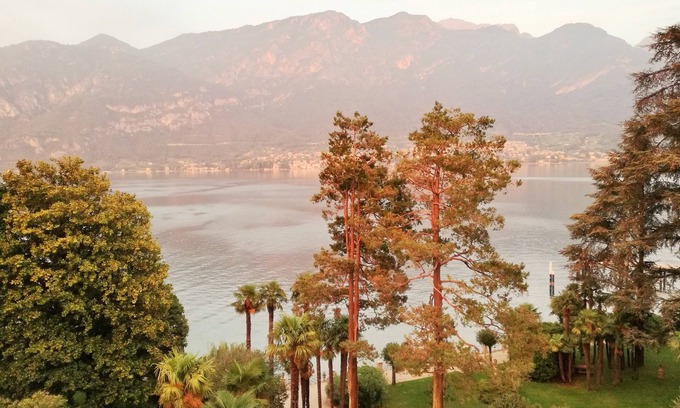 Limonta Apartment | Bellagio Retreat, lake view balcony, parking, WiFi, AC, nearby beach and ferries