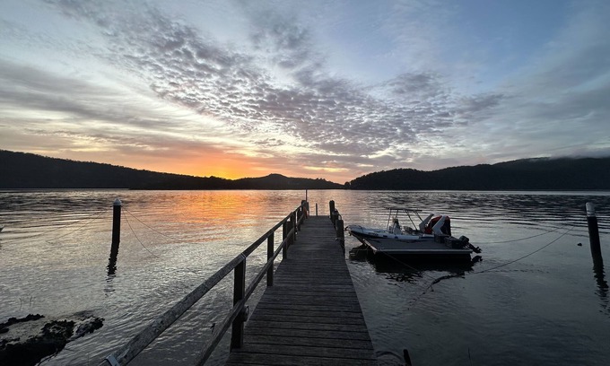 Bar Point House | Bellbird Bar Point *Boat Access ONLY*