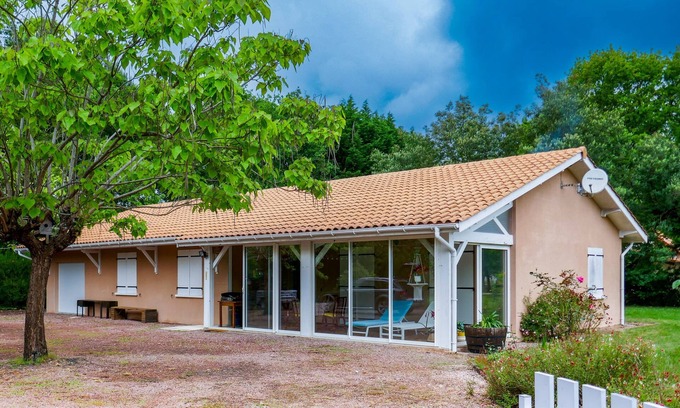 Vendays-Montalivet Villa | Belle et Grande Villa Vendays Montalivet 1 mn des Commerces 7 mn des Plages