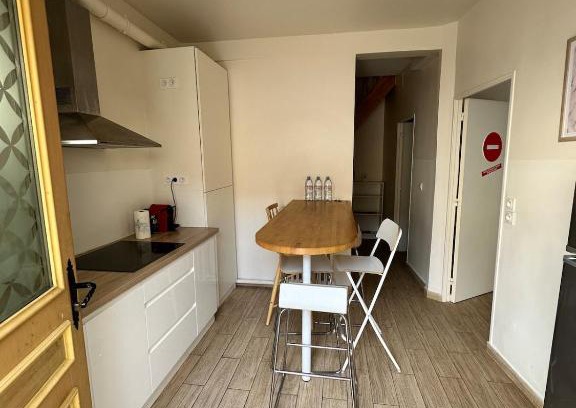 Centre House | Belle maison à 11 mm des Champs Élysées