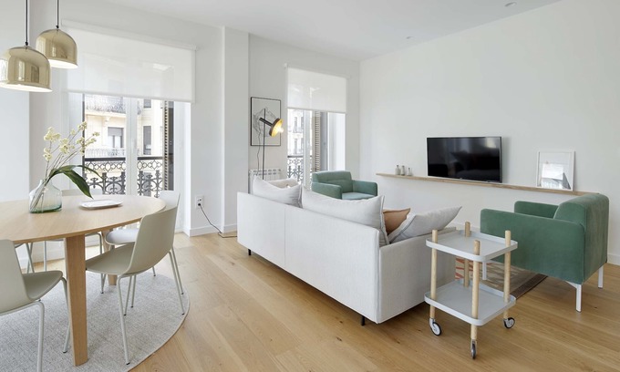 San Sebastian Centro Apartment | Belle Sebastian by FeelFree Rentals