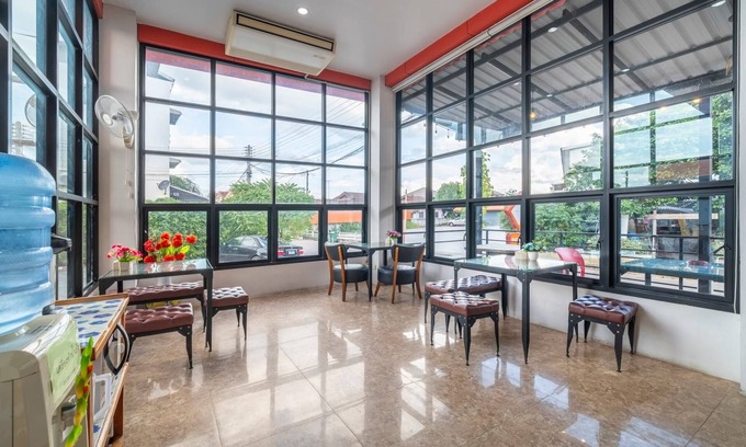 Phetchabun Hotel | Belleville Hotel