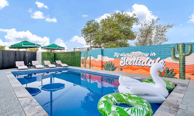 New Papago Parkway House | Bellissima Brava! Game Room Hot Pool/Spa Discount!