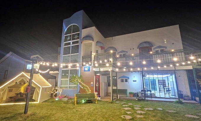 Gyeongju House | Bellus Rose Pension Hotel