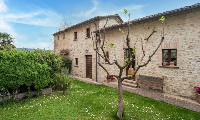 Citta di Castello Other | Belvilla by OYO Farmhouse in Citta' di Castello