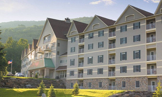 Hancock Resort | Bentley Brook - Hancock, MA - 2BD, Sleeps 8ppl - B