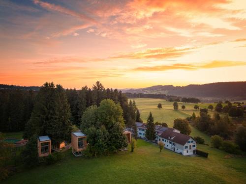 Scheidegg Bed & Breakfast | Berger's Bergsicht by edita